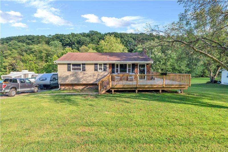 3038 Santiago Road Imperial, PA 15126 - Photo 1 of 24 Gallery Image 1