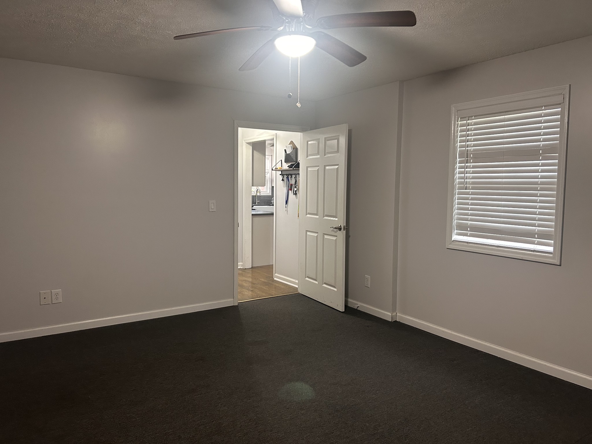 2200 Crescentview Road Pulaski, TN 38478 - Photo 30 of 72 an empty room with a empty space and windows