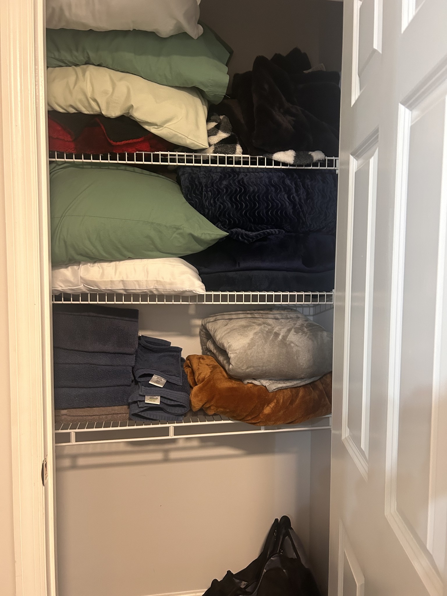 2200 Crescentview Road Pulaski, TN 38478 - Photo 61 of 72 a close view of fireplace