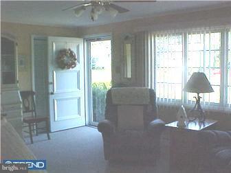 2227 Bridgewater Road Aston, PA 19014 - Photo 3 of 12