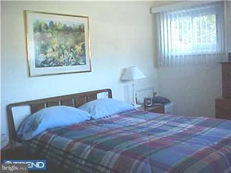 2227 Bridgewater Road Aston, PA 19014 - Photo 7 of 12