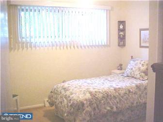 2227 Bridgewater Road Aston, PA 19014 - Photo 9 of 12