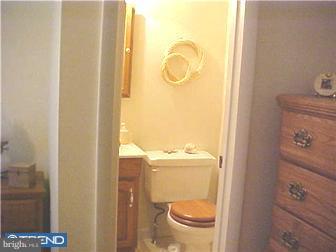 2227 Bridgewater Road Aston, PA 19014 - Photo 10 of 12