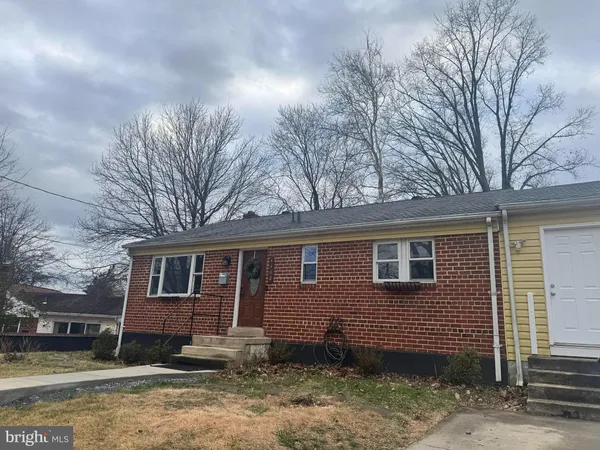 $3,000 | 4402 Ives Street, Rockville, MD 20853