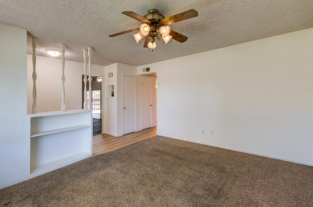 1645 Renn Avenue Clovis, CA 93611 - Photo 9 of 34 Gallery Image 9