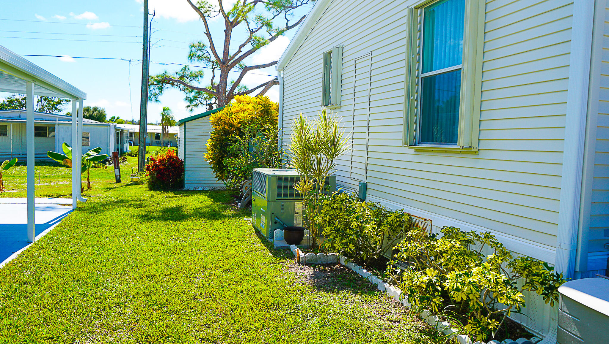 7030 Southeast Ridgeway Terrace Hobe Sound, FL 33455 - Photo 17 of 50 DSC00269