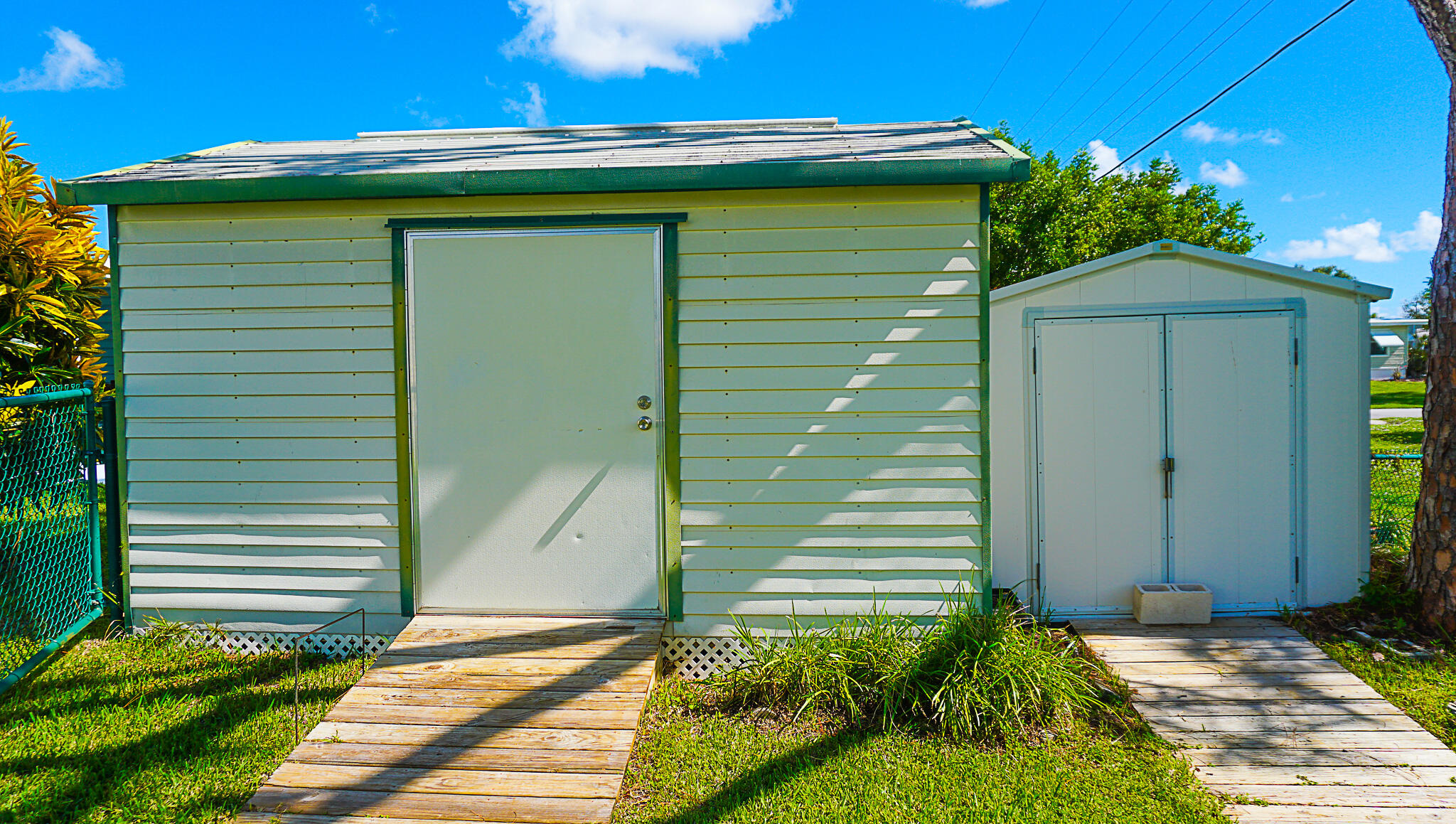 7030 Southeast Ridgeway Terrace Hobe Sound, FL 33455 - Photo 18 of 50 DSC00273