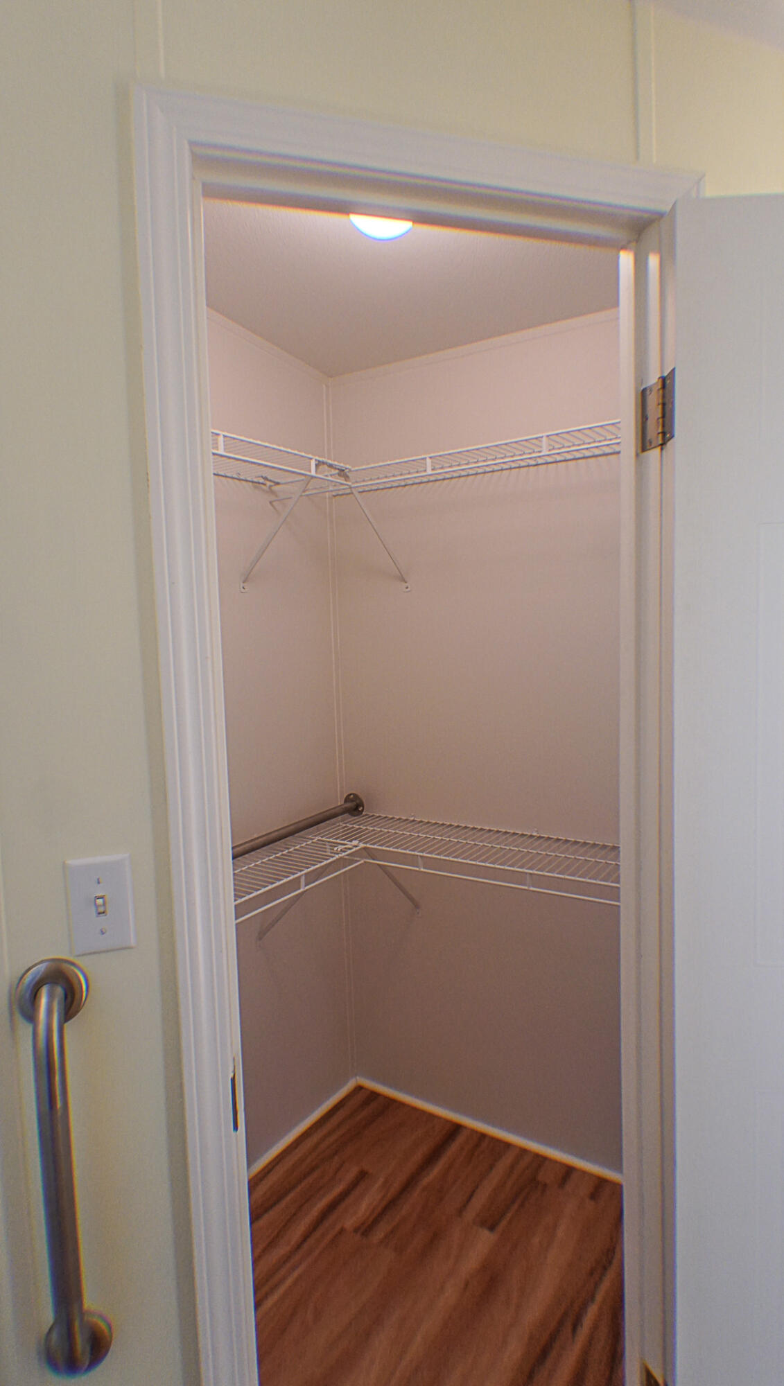 7030 Southeast Ridgeway Terrace Hobe Sound, FL 33455 - Photo 38 of 50 DSC00322