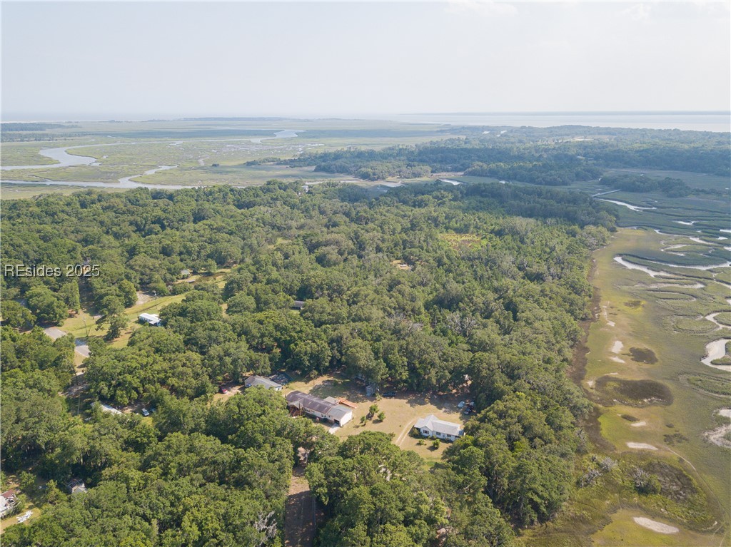 66 Tombee Road St. Helena Island, SC 29920 - Photo 5 of 9