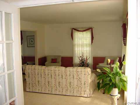3714 Ruffin Road Hopewell, VA 23860 - Photo 5 of 10 Other - Living Room