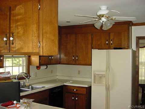 3714 Ruffin Road Hopewell, VA 23860 - Photo 9 of 10 Other - Kitchen