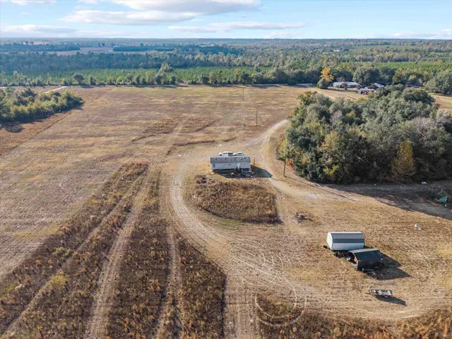 $280,000 | 644 Treeline Road, Grand Ridge, FL 32442