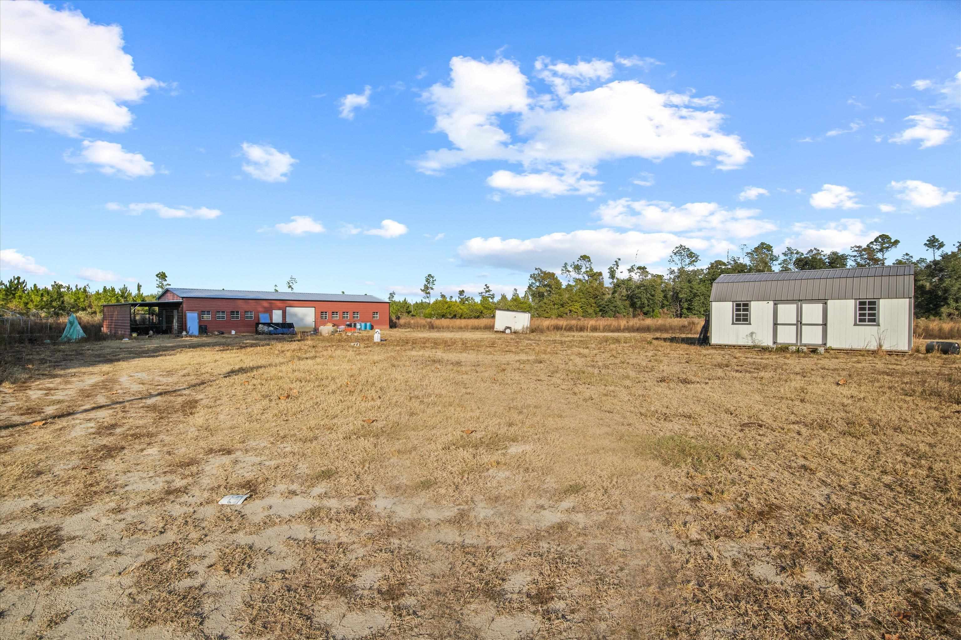 644 Treeline Road Grand Ridge, FL 32442 - Photo 27 of 31