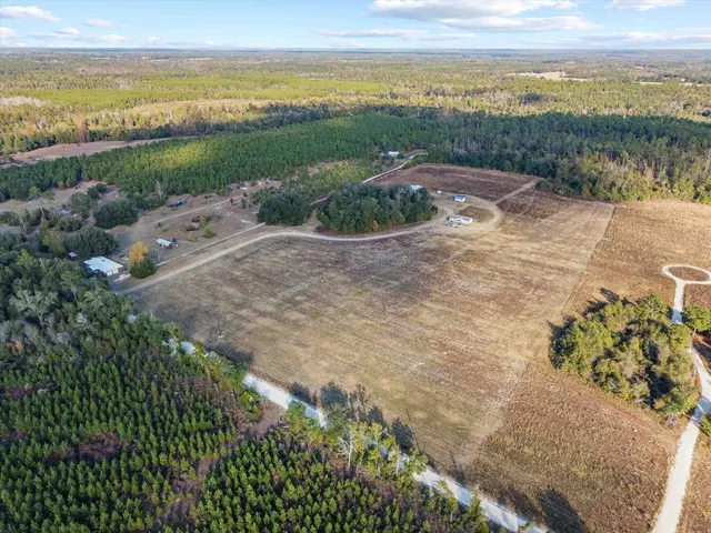 $280,000 | 644 Treeline Road, Grand Ridge, FL 32442