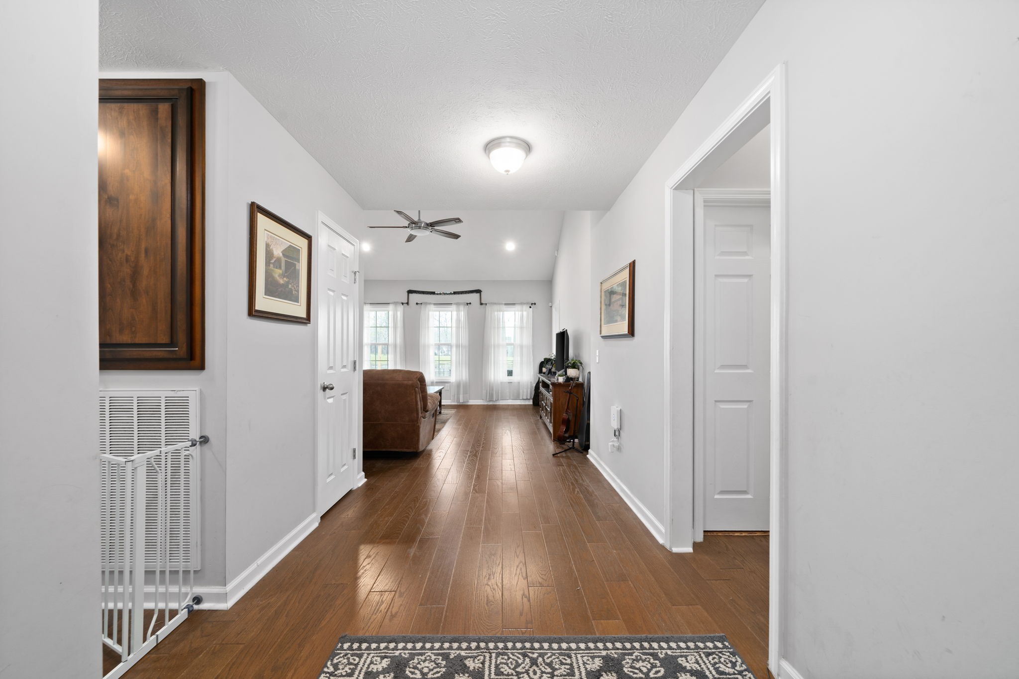 209 Northup Road Portland, TN 37148 - Photo 4 of 39 a view of a hallway with living room