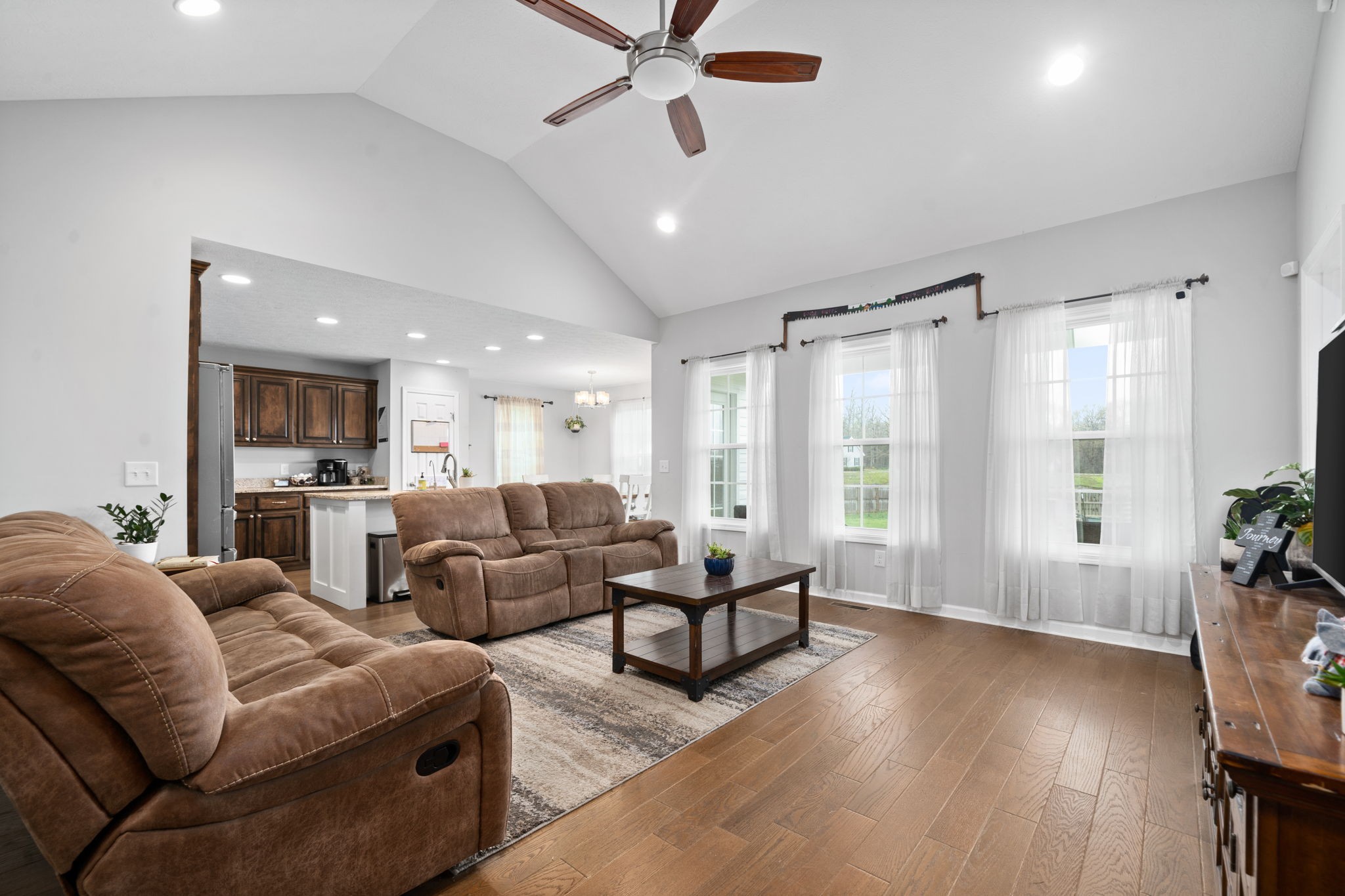 209 Northup Road Portland, TN 37148 - Photo 5 of 39 a living room with furniture and a large window