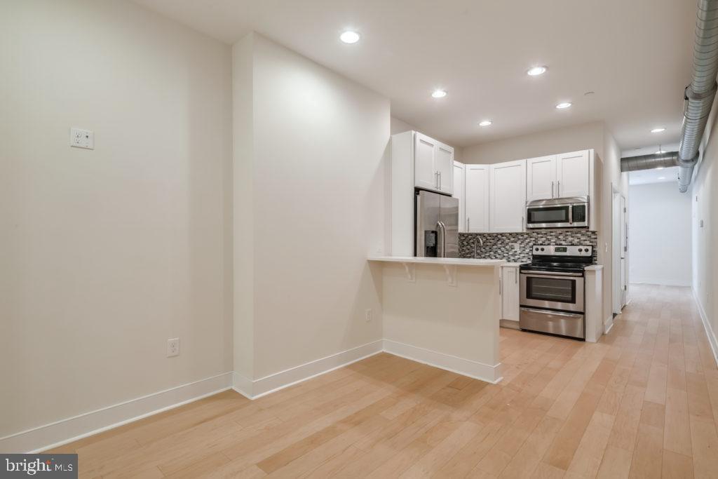 1305 Locust Street, Unit 3B Philadelphia, PA 19107 - Photo 1 of 9