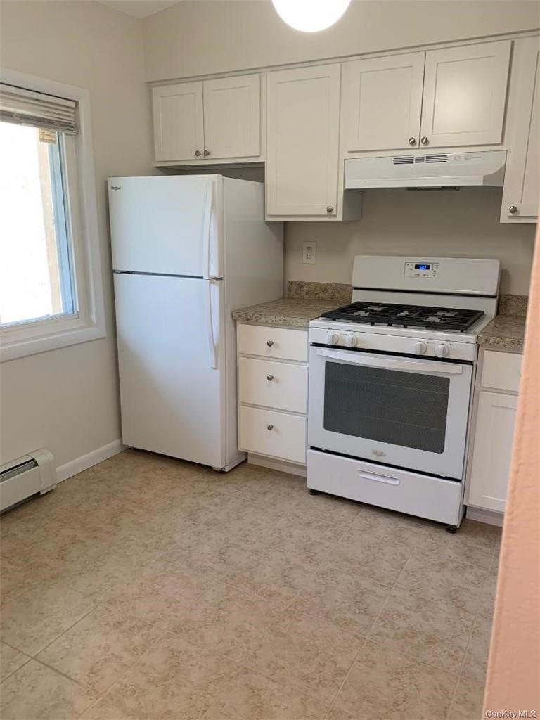 85 North Middletown Road, Unit D2 Nanuet, NY 10954 - Photo 2 of 14