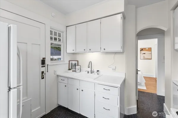 $725,000 | 2857 Northwest 73rd Street, Seattle, WA 98117