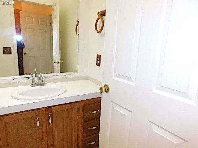 $52,500 | 1100 Northwest Warrenton Drive, Unit 359, Warrenton, OR 97146