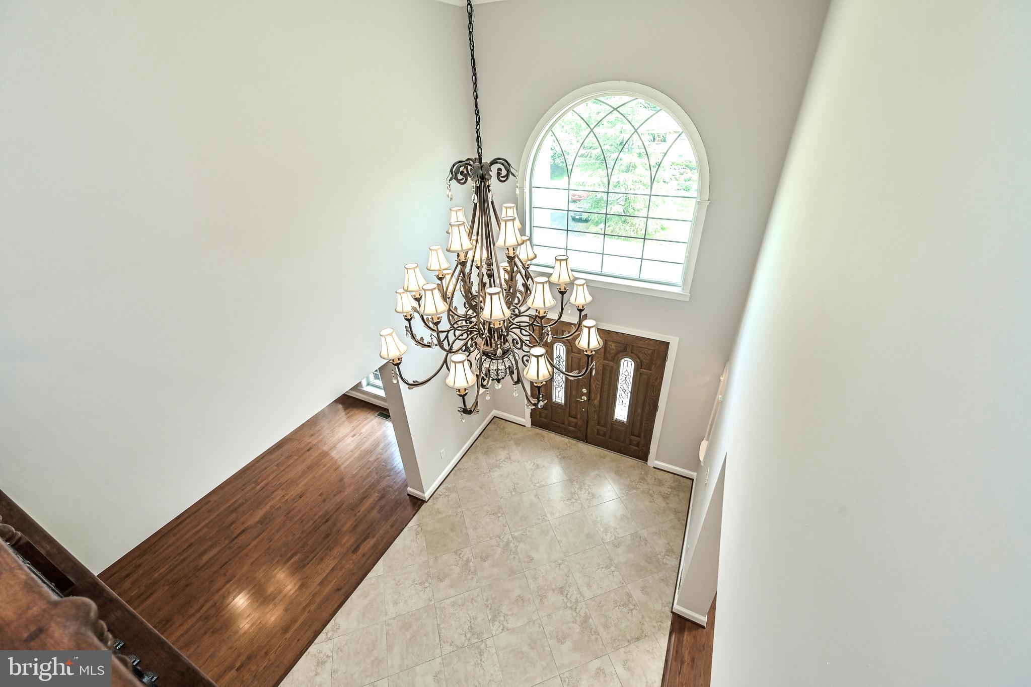 5218 Clinton Road Alexandria, VA 22312 - Photo 10 of 106 Gallery Image 10