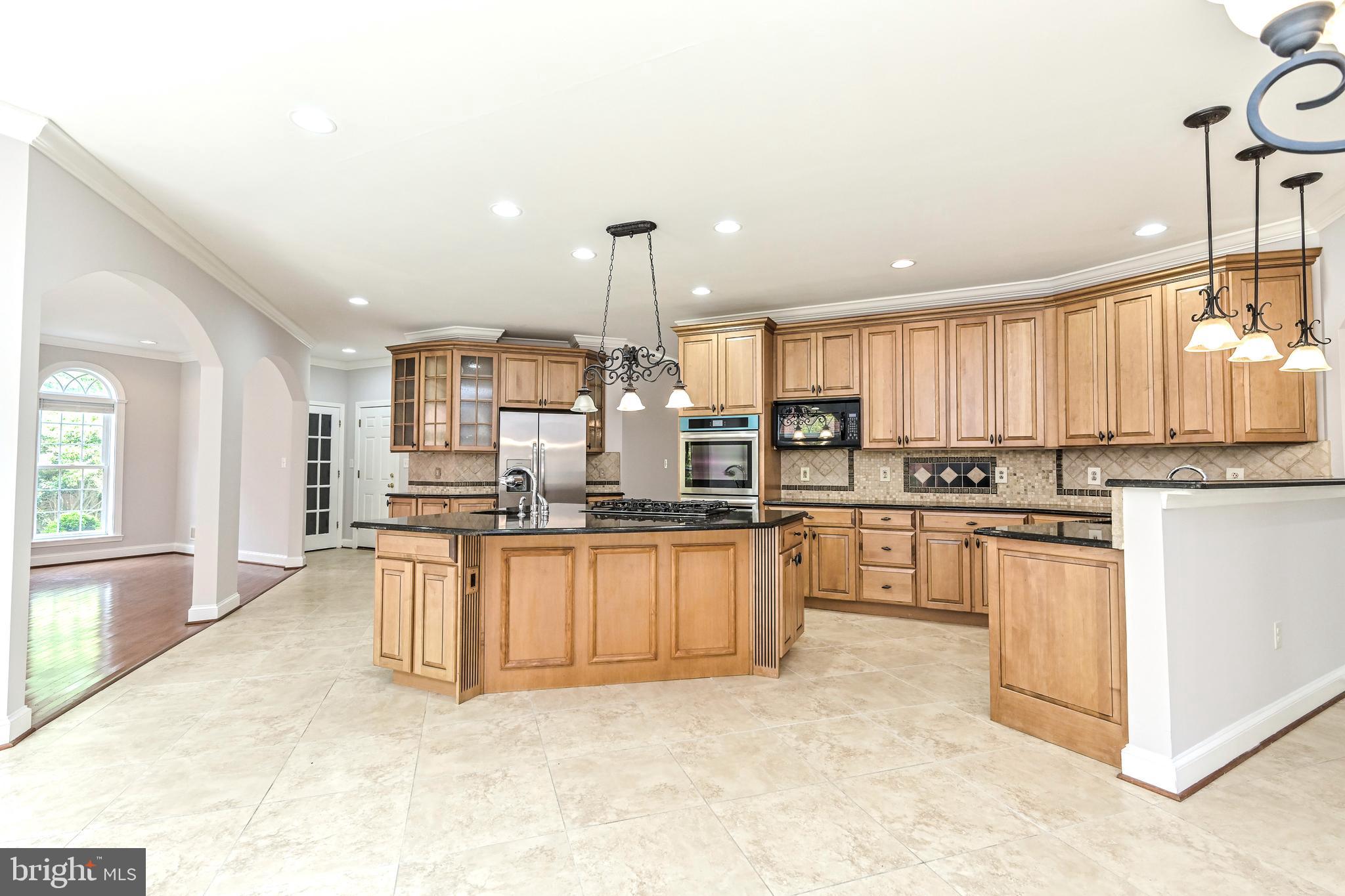 5218 Clinton Road Alexandria, VA 22312 - Photo 18 of 106 Gallery Image 18