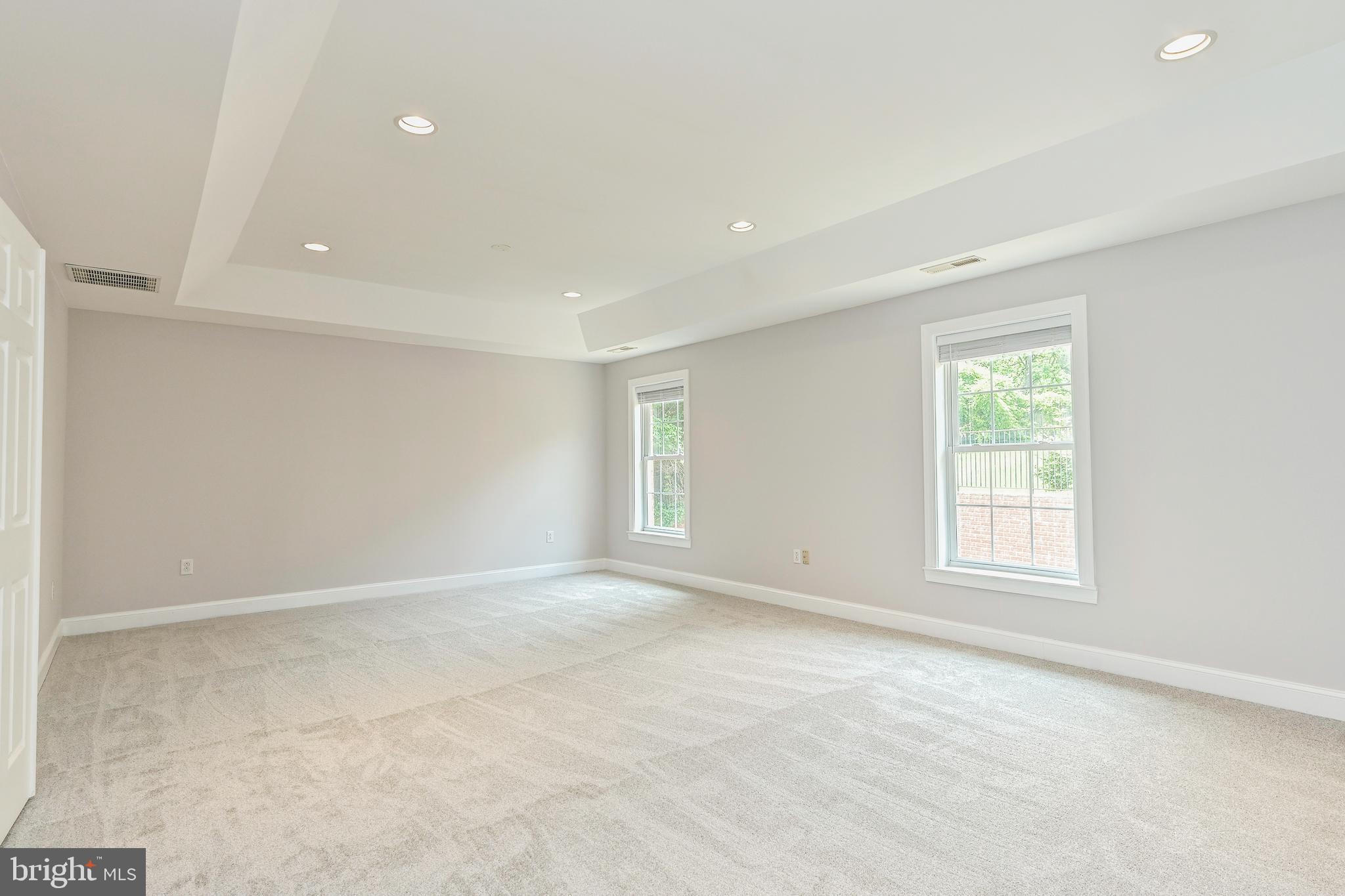 5218 Clinton Road Alexandria, VA 22312 - Photo 61 of 106 Owners suite