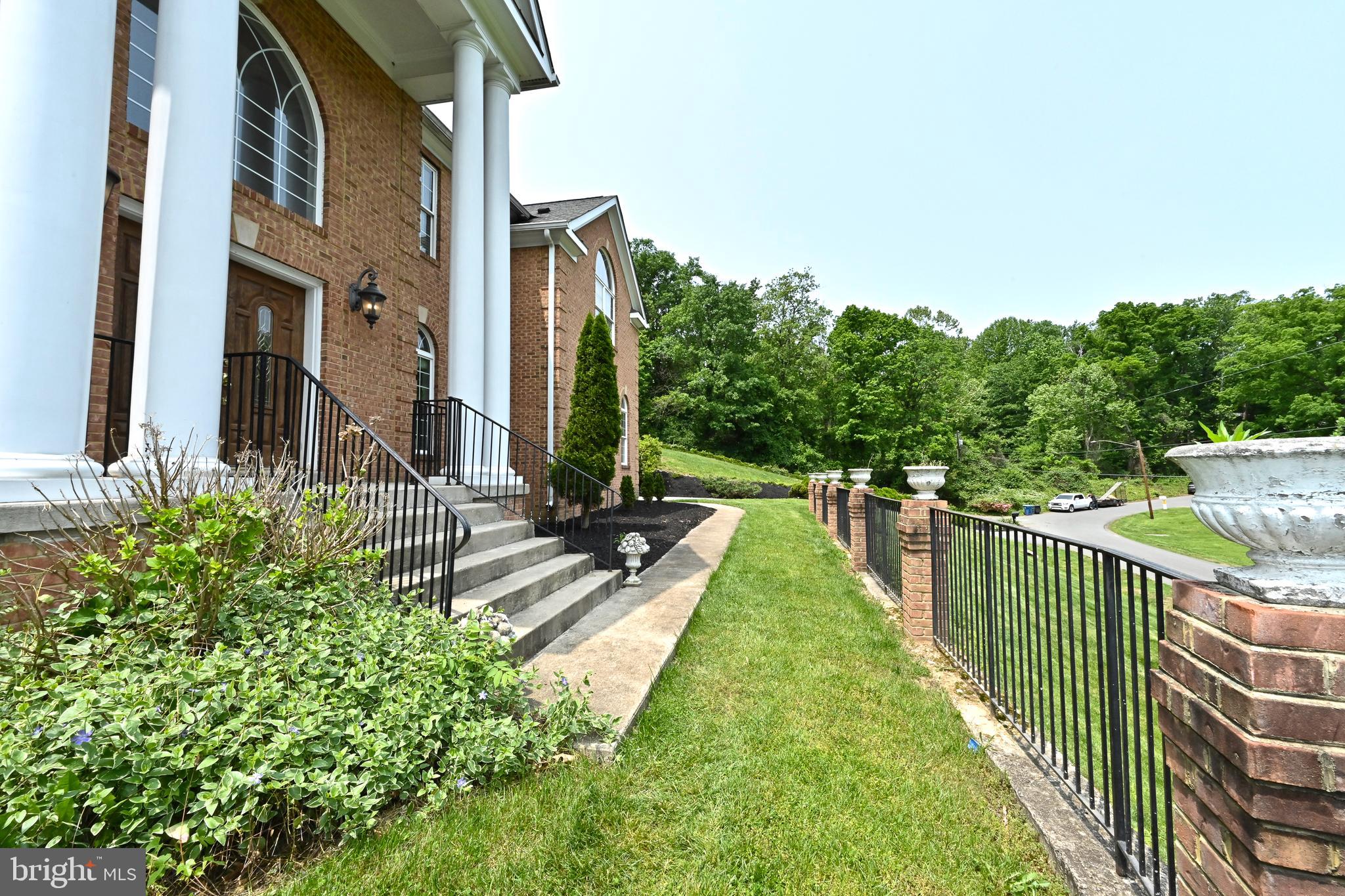 5218 Clinton Road Alexandria, VA 22312 - Photo 7 of 106 view to driveway