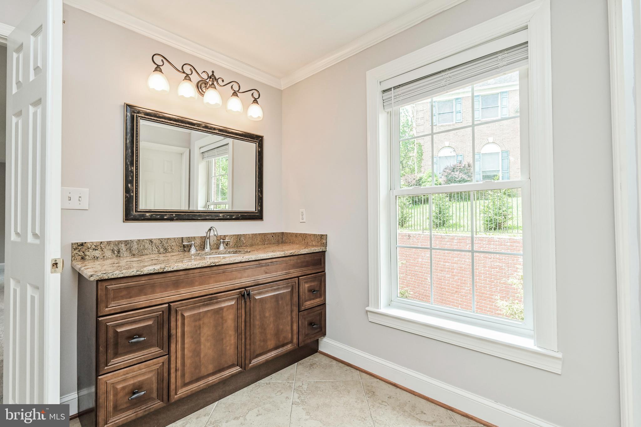 5218 Clinton Road Alexandria, VA 22312 - Photo 72 of 106 Gallery Image 72