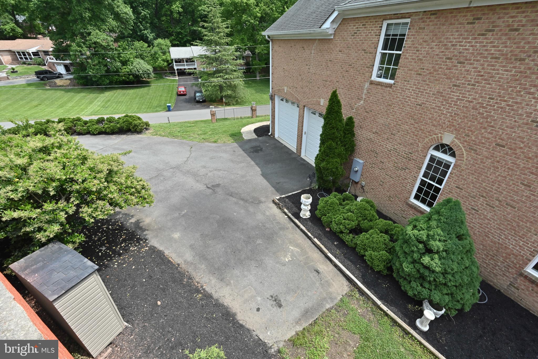 5218 Clinton Road Alexandria, VA 22312 - Photo 88 of 106 garage and parking