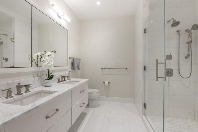 $1,522,500 | 50 Liberty Drive, Unit 10H, Boston, MA 02210