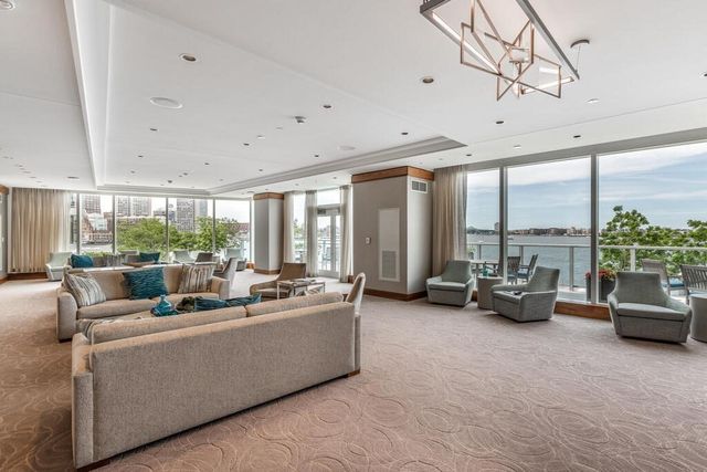 $1,522,500 | 50 Liberty Drive, Unit 10H, Boston, MA 02210