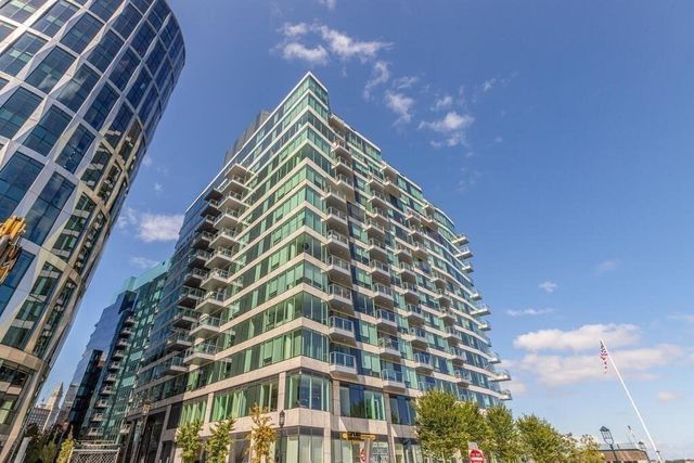 $1,522,500 | 50 Liberty Drive, Unit 10H, Boston, MA 02210