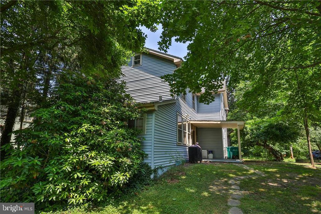 1233 Durham Road Riegelsville, PA 18077 - Photo 30 of 36