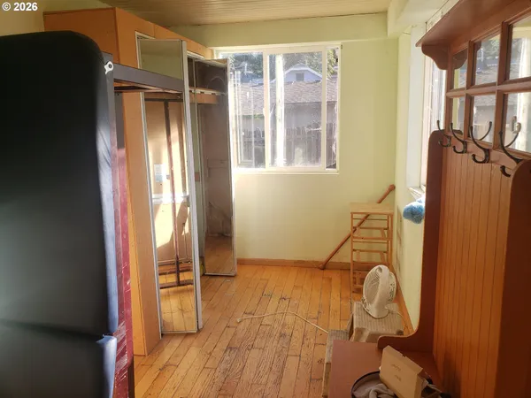 $380,000 | 307 3rd Street, Lyle, WA 98635