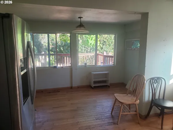 $380,000 | 307 3rd Street, Lyle, WA 98635