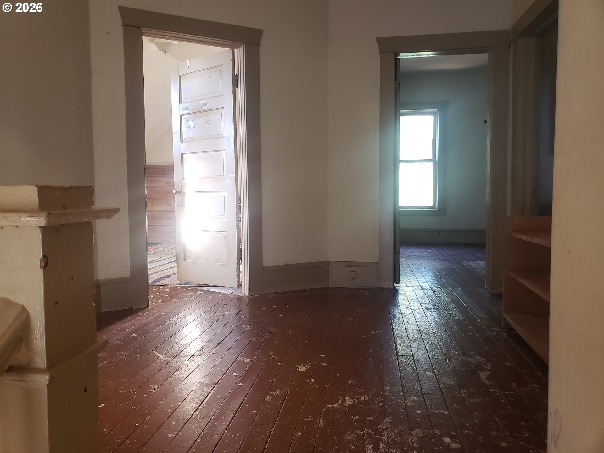 307 3rd Street Lyle, WA 98635 - Photo 3 of 20