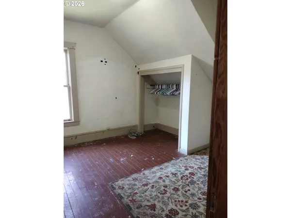 $380,000 | 307 3rd Street, Lyle, WA 98635