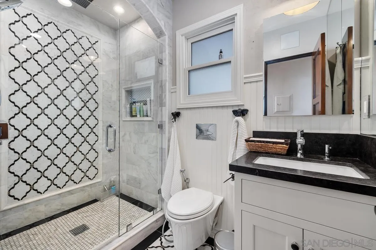 4111 Sunset Road San Diego, CA 92103 - Photo 22 of 36
