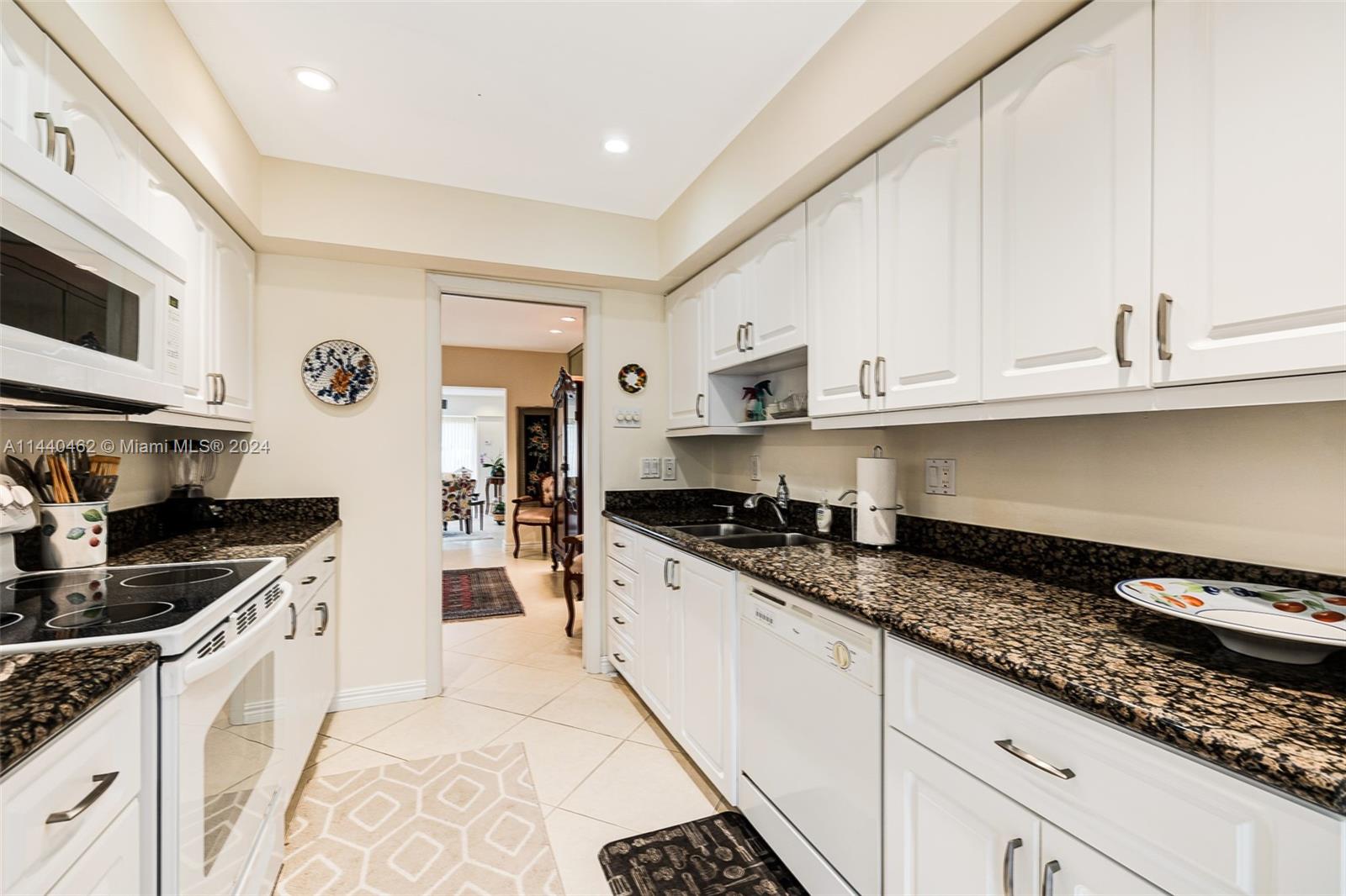 2005 St Andrews Road, Unit 123 Hollywood, FL 33021 - Photo 12 of 37 Gallery Image 12