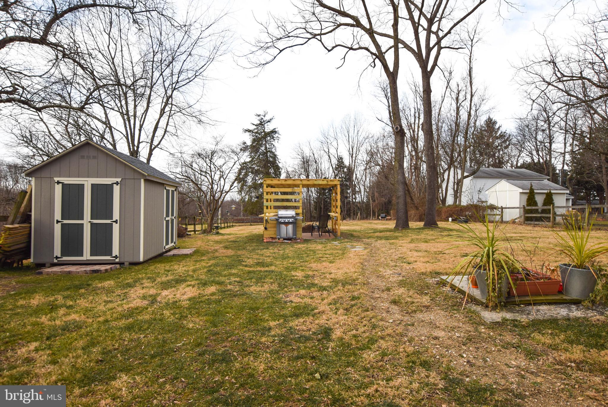 27612 Ridge Road Damascus, MD 20872 - Photo 11 of 42