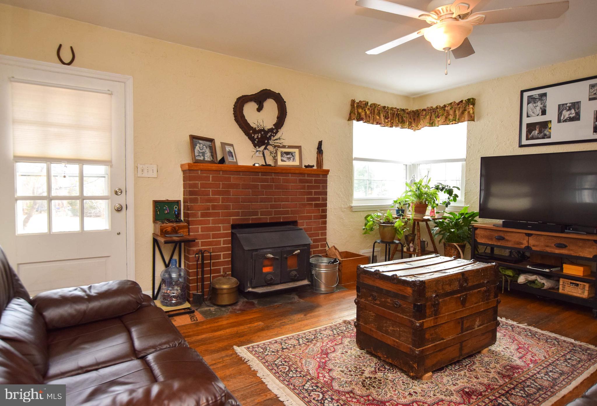 27612 Ridge Road Damascus, MD 20872 - Photo 19 of 42