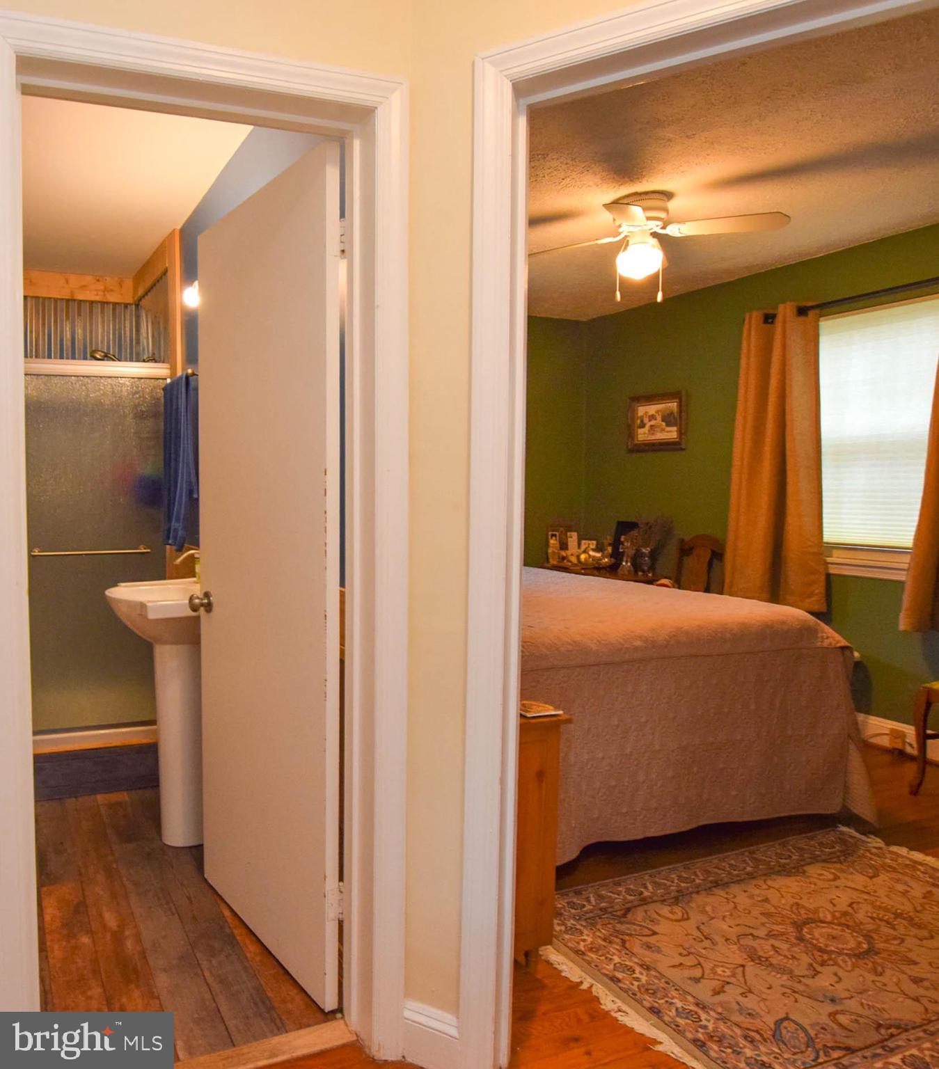 27612 Ridge Road Damascus, MD 20872 - Photo 25 of 42