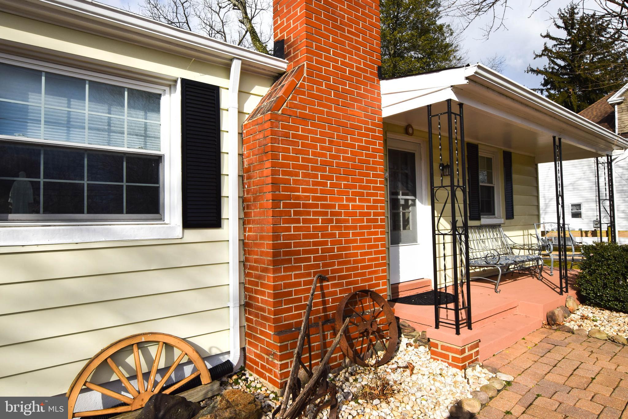 27612 Ridge Road Damascus, MD 20872 - Photo 4 of 42