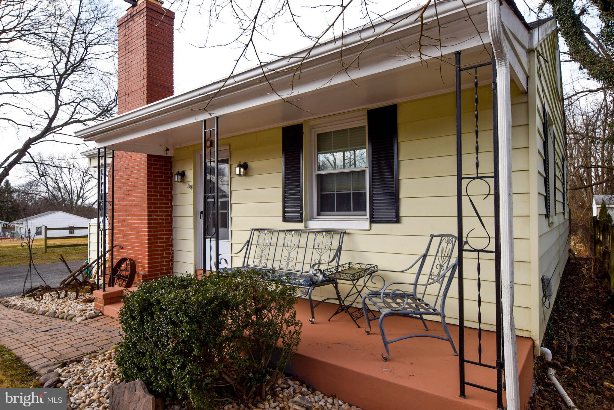 27612 Ridge Road Damascus, MD 20872 - Photo 7 of 42