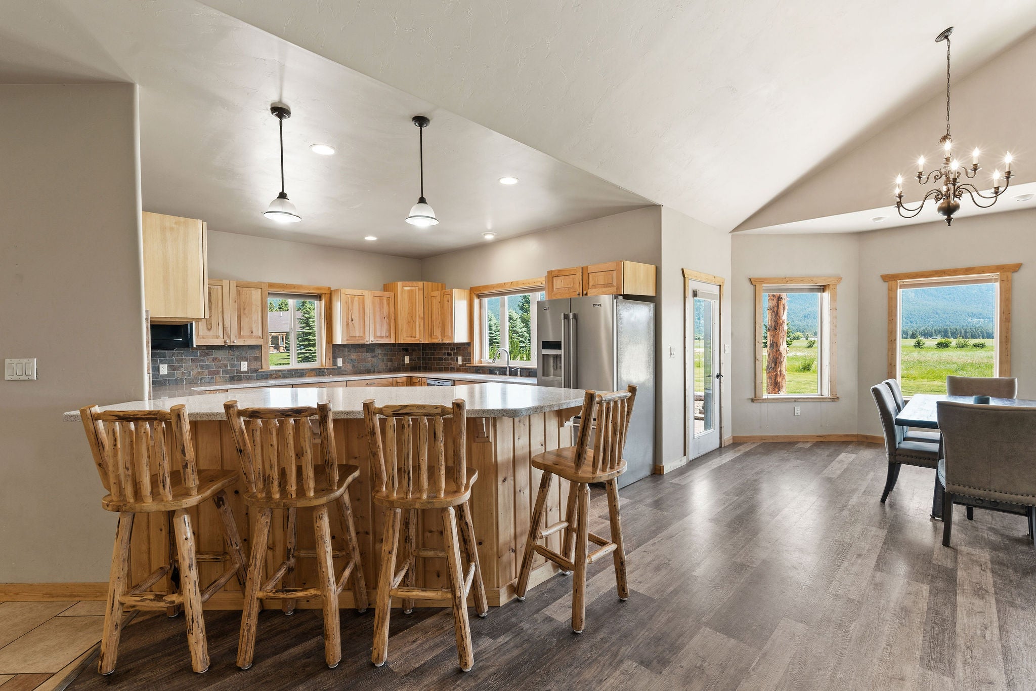 44 Playa Grande Road Kalispell, MT 59901 - Photo 15 of 76 Gallery Image 15
