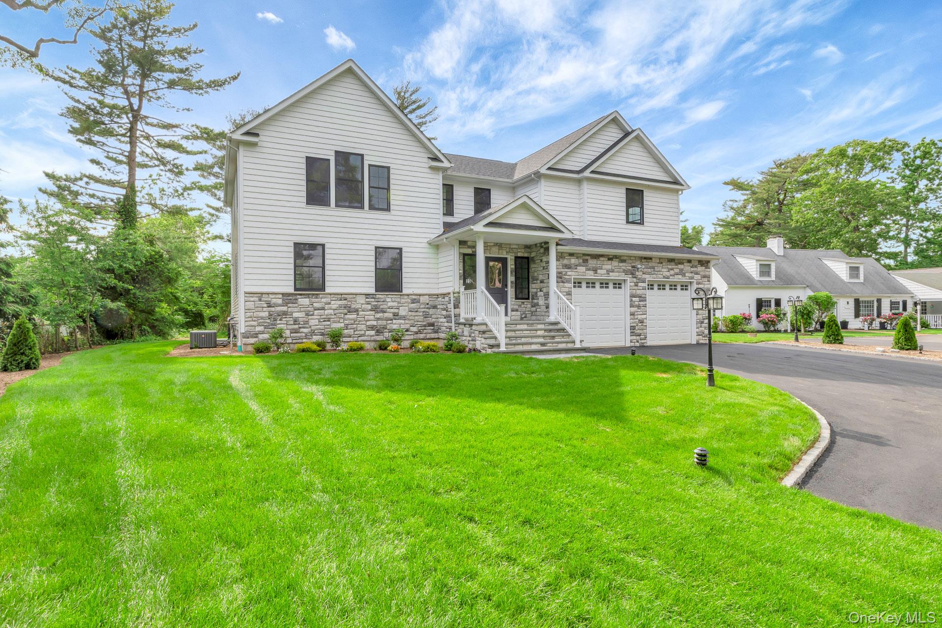 223 Town Line Road Commack, NY 11731 - Photo 2 of 36