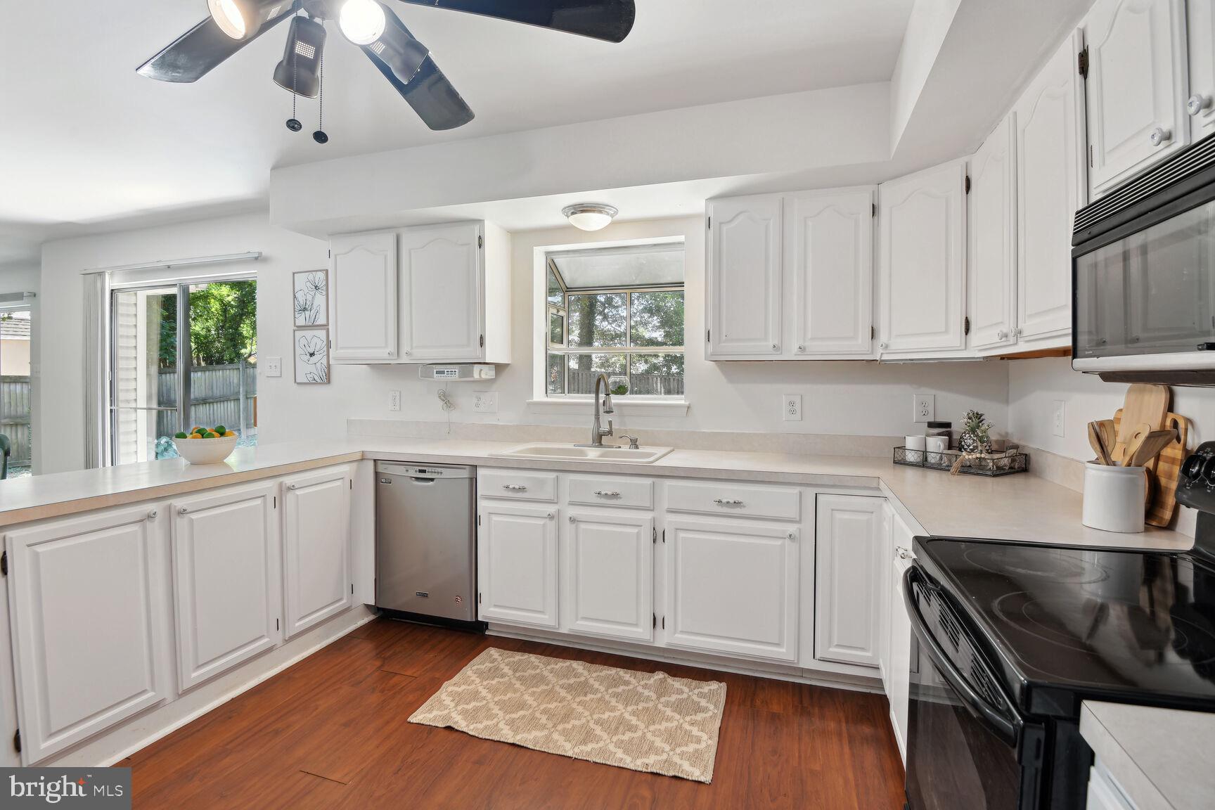 1402 Brenwoode Road Annapolis, MD 21409 - Photo 13 of 29 Kitchen