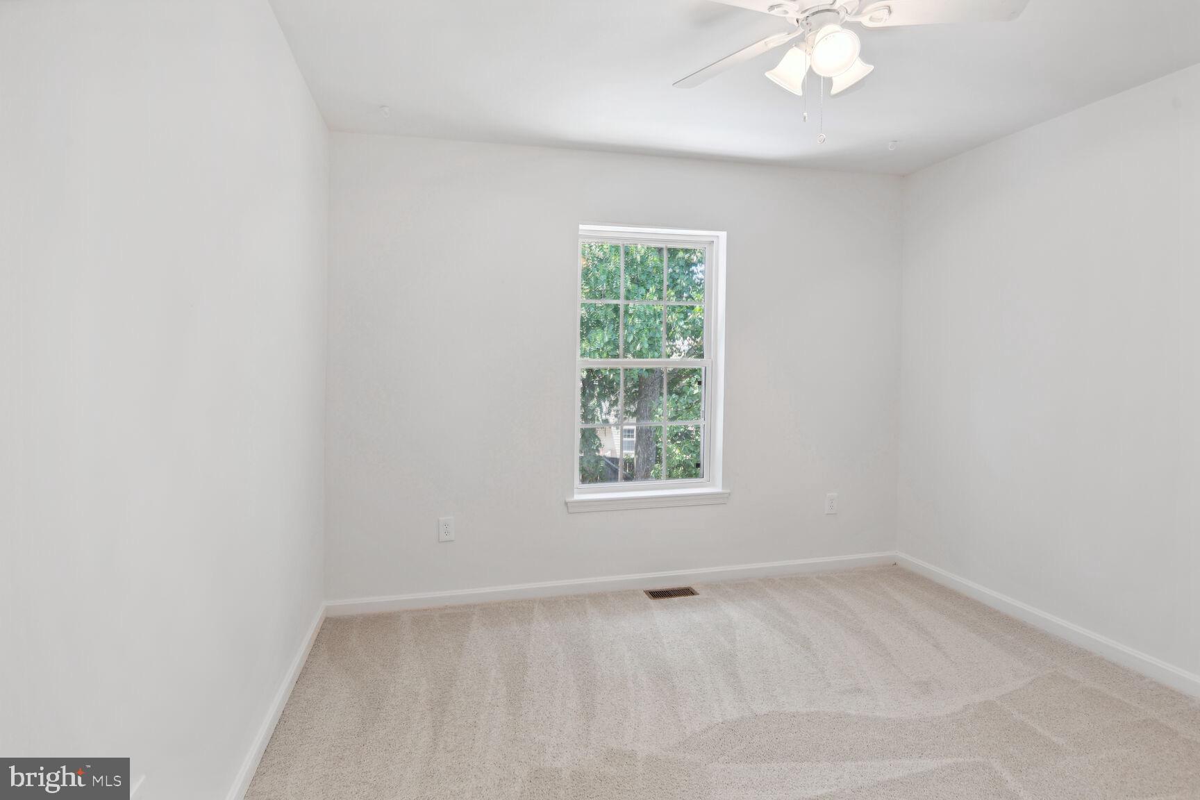 1402 Brenwoode Road Annapolis, MD 21409 - Photo 23 of 29 Bedroom 3