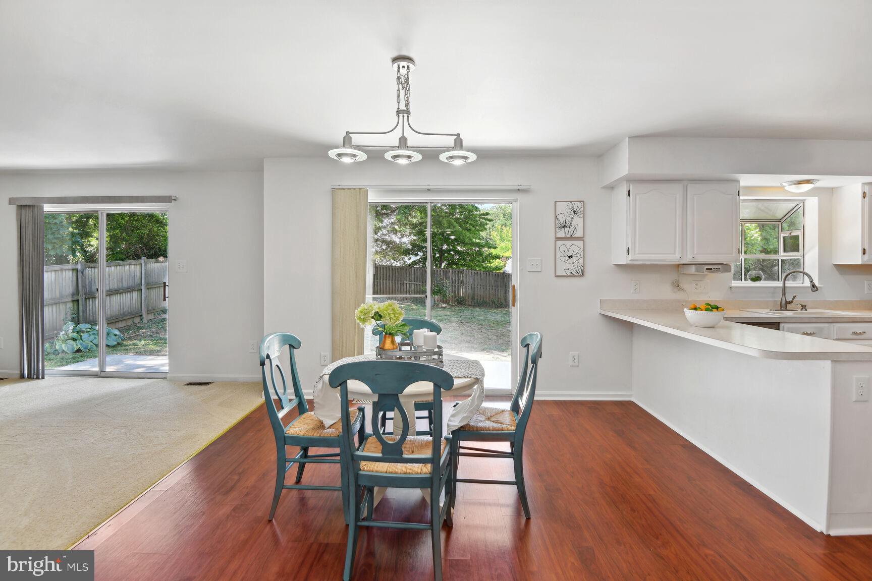 1402 Brenwoode Road Annapolis, MD 21409 - Photo 10 of 29 Eat in kitchen